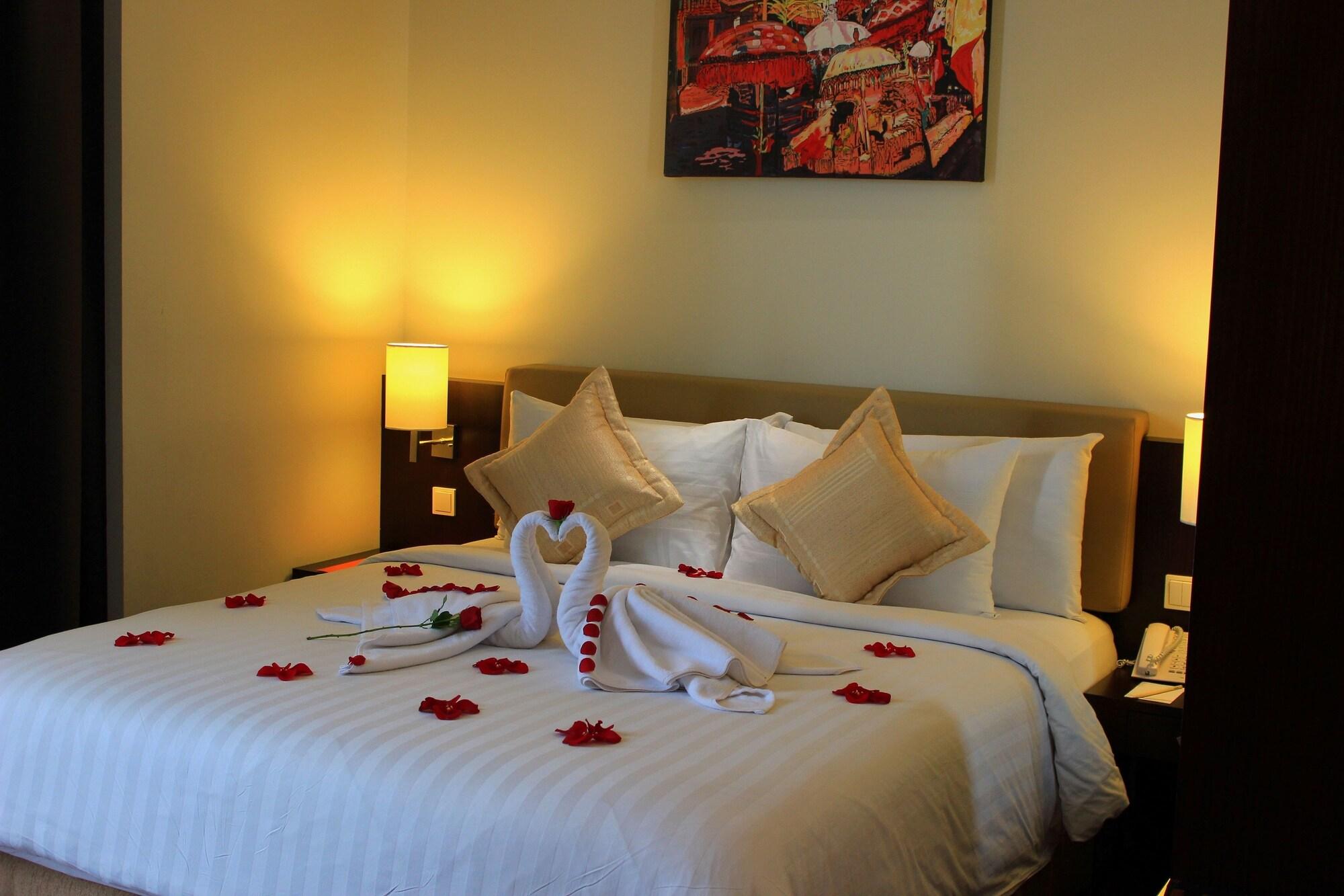 Aston Purwokerto Hotel & Conference Center Екстер'єр фото